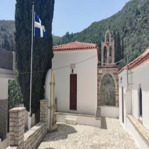 Αγία Κυριακή Μαραθόκαμπου – ορεινός παραδοσιακός οικισμός με θέα