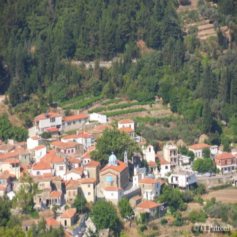 Άγιοι Θεόδωροι Δυτικής Σάμου – παραδοσιακός ορεινός οικισμός